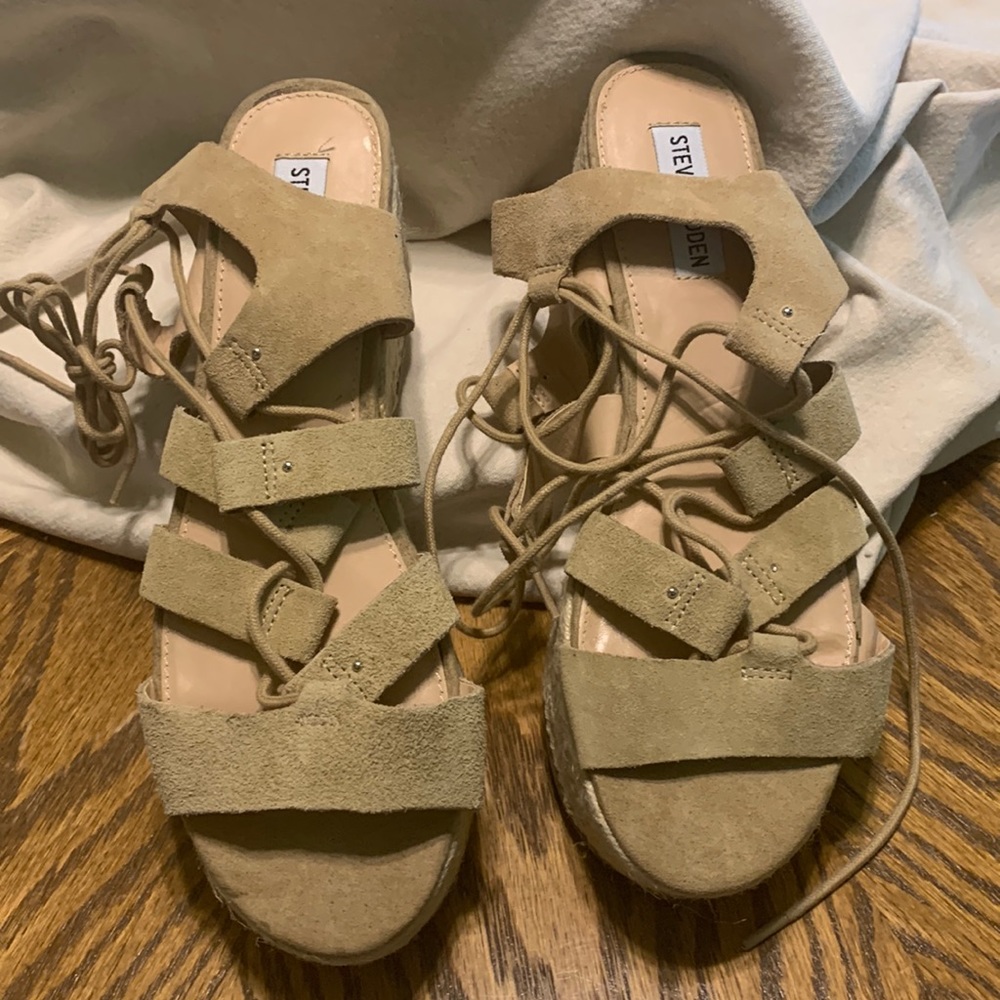 Steve Madden lace up suede wedges size 10 NWOT